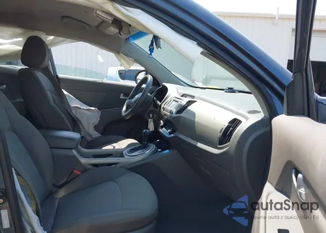 2015 Kia Sportage Lx z USA, uszkodzony, nr VIN KNDPBCAC1F7776981